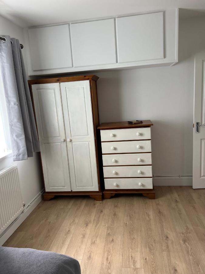 Sixty Four Apartment Мъмбълс Екстериор снимка